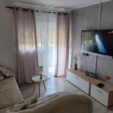 Apartments Lanterna Razanac Exterior photo